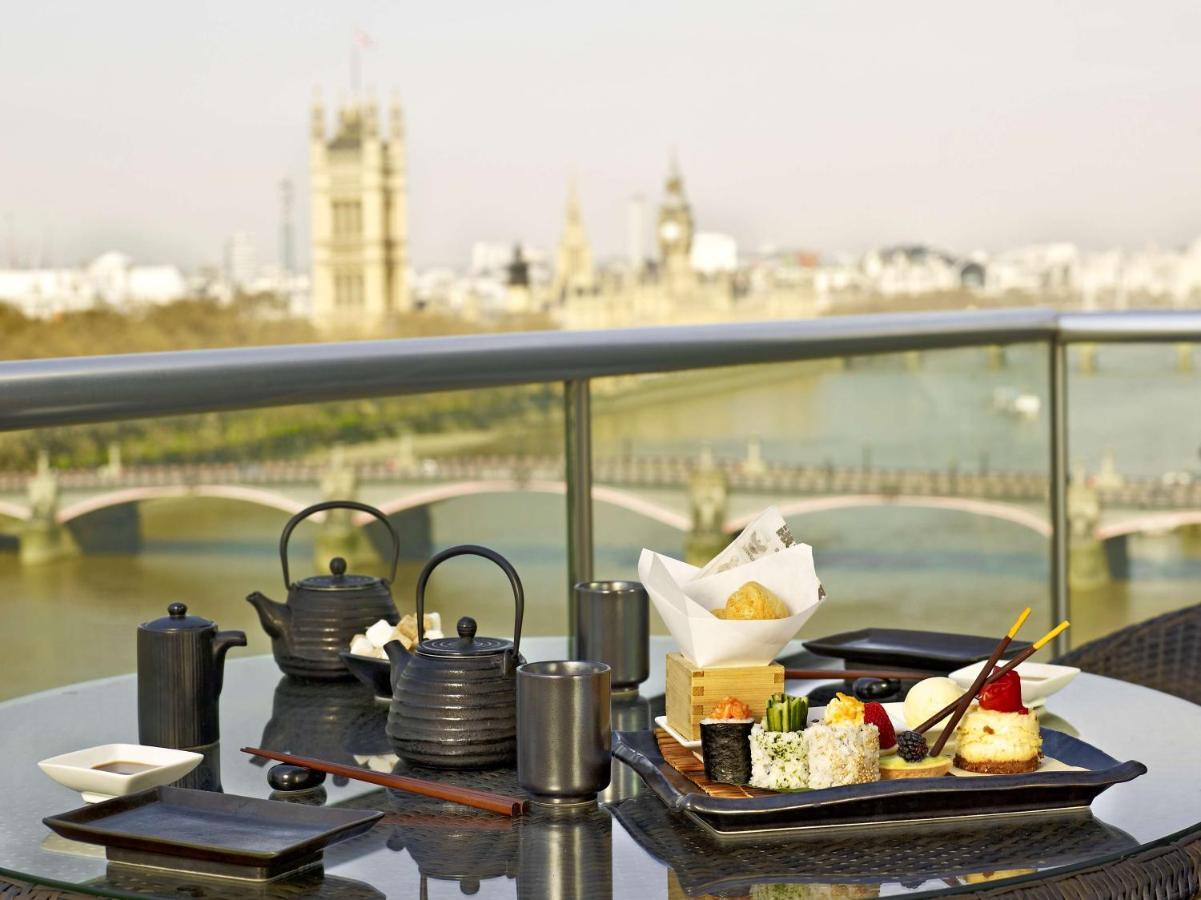 Plaza On The River London Kültér fotó Afternoon tea at the InterContinental London